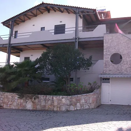 Elena Bungalows *