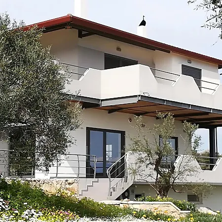 Elena Bungalows